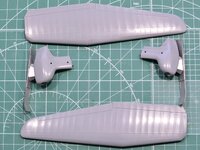 031_Wing & Landing Gear Assembled.jpg 031_Wing & Landing Gear Assembled.jpg