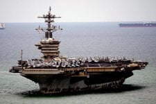 USS_Abraham_Lincoln_2.jpg