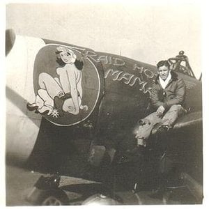 P-47 nose art Raid Hot Mama