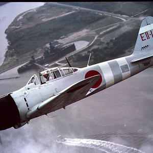 A6M2 Zero Ell-102 Inflight1