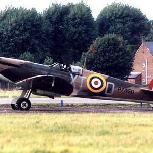 Spitfire, colour.