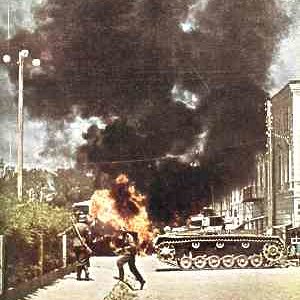Panzer 3, street fighting.