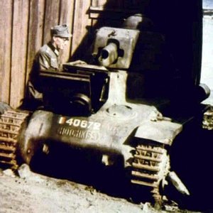 Abandoned Hotchkiss tank