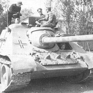 Captured SU-85