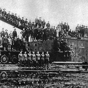 American railroad artillery detachment posed on a 14in. rail gun near Basso