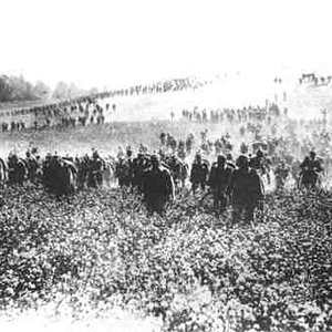 German troops advancing, August 1914