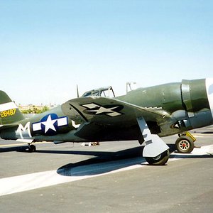 P-47 1024 x 768