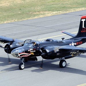 Black B-26  1024 x 768