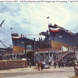 USS Paul Hamilton & USS Twiggs