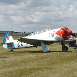 russian_flightline_2_col