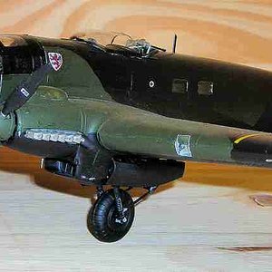 Heinkel He-111 Left Side