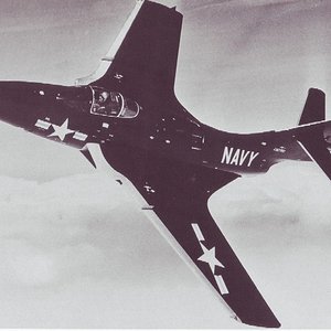 Grumman F9F-7 Cougar