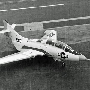 Grumman F9F-8T Cougar