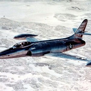 XF90-bia
