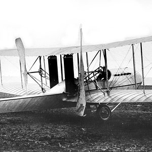 Wright_Model_F_in_1914