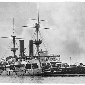 HMS_Hood_Royal_Sovereign-class_battleship_of_1890s_