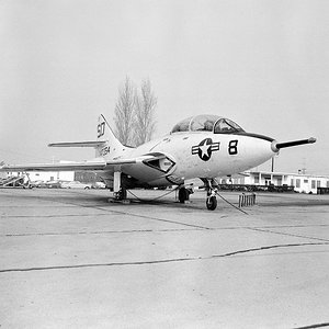 Grumman TF-9J Cougar