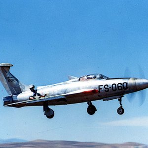 Republic_XF-84H