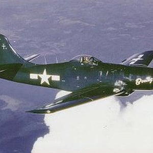XF8B-I_US_Navy_