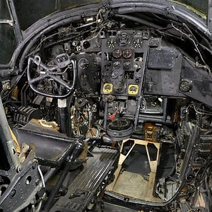 vickers_wellington_Cockpit