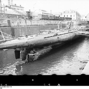 Bundesarchiv_Bild_101II-MW-1032-11A_Lorient_U-37