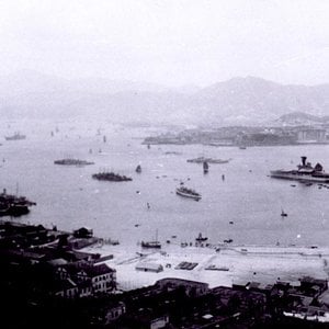 Warships_in_HK_harber