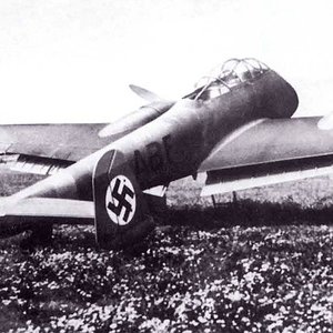 1-Me-210V0-Hornisse-210001-D-AABF-prototype-1939-01
