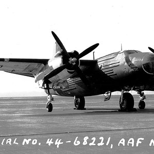 XB-26H_44-68221
