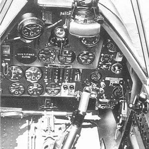 Re2005_cockpit