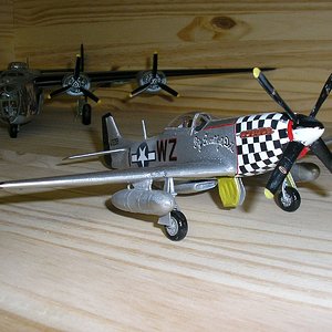 North American P-51 Mustang Front/Starboard