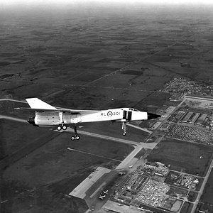 Avro_Arrow_01