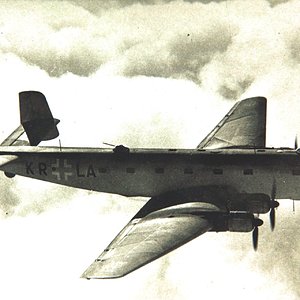Junkers_Ju-290A-7_in_Air
