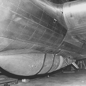 B-29_with_Grand_Slam_Exterior_Closeup