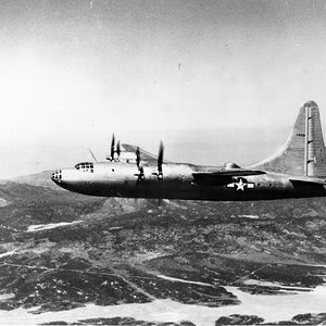 XB-32