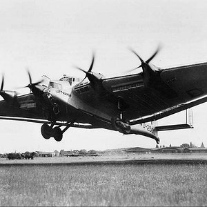Junkers_G-38_D-2500_