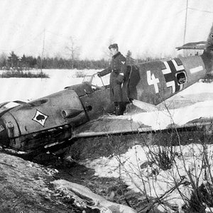 downed_Messerschmitt_Bf_109F-4_2