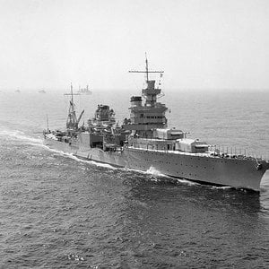USS_Indianapolis_CA-35_underway_in_1939