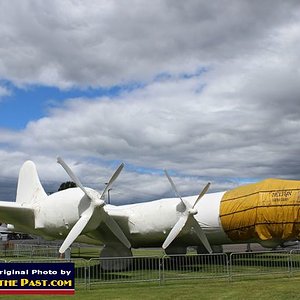 Boeing B-29 Superfortress 44-69729 "T-Square 54"