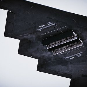 B-2_under_side