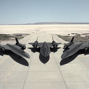 sr-71-4539x3560-lockheed-blackbird-jet-plane-aircraft-runway-u-s-air-1687