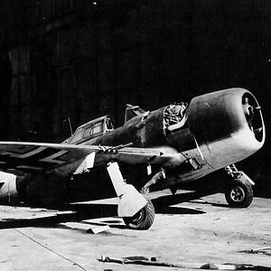 P-47 Serial 42-75971 T9+LK, Gottingen, Germany, 1945