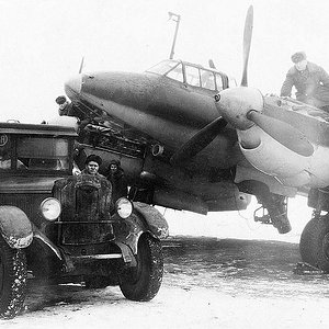 Petlyakov Pe-2R refueling