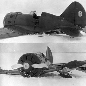 A damaged Polikarpov I-16 "Yellow 6", 1941