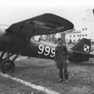 PZL P-7a "White  999", serial 6.11, the code letter " black U", Dęblin airfield, 1939 (1)