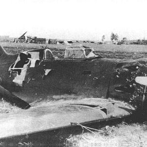 Polikarpov I-16 type 5 crashed
