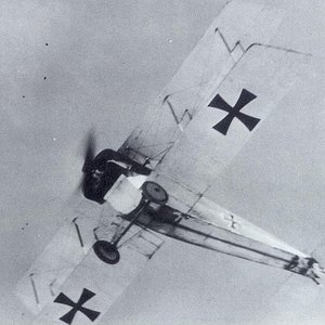 Fokker D.II in flight (5)