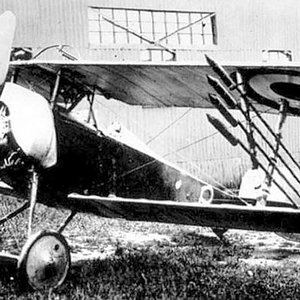 Nieuport 16 no. 959 with Le Prieur rockets (2)