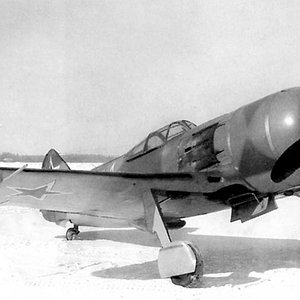 Lavochkin La-7 prototype, 1944 (2)