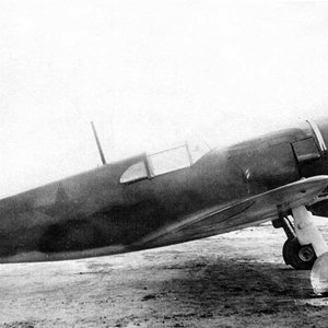 LaGG-3 no.372100 with M-82 engine ( Lavochkin La-5 prototype ) (1)