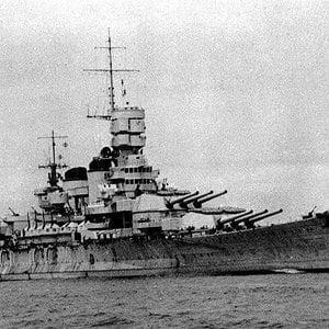 Italian battleship Roma, 1940 (1)